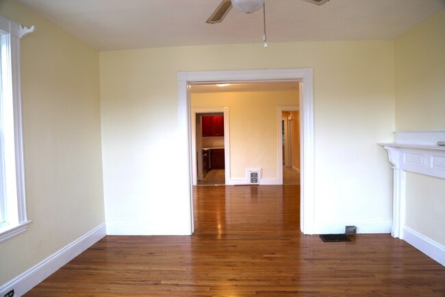 116 Paul Revere Rd, Unit 1 in Arlington, MA - Foto de edificio - Building Photo