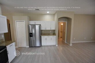 2531 Butterfly Landing Dr in Land O Lakes, FL - Building Photo - Building Photo