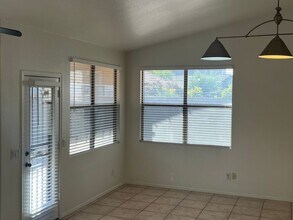 6455 W Escuda Rd in Glendale, AZ - Building Photo - Building Photo