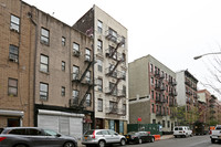 444 E 13th St in New York, NY - Foto de edificio - Building Photo