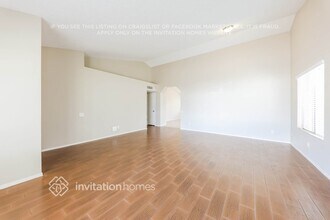 8249 W Dreyfus Dr in Peoria, AZ - Building Photo - Building Photo