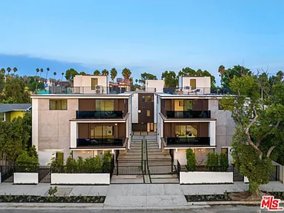 1424-1426 N Sycamore Ave in Los Angeles, CA - Building Photo
