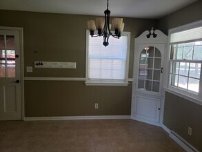 1634 N Bonny Bruce Dr in Stevensville, MI - Building Photo - Building Photo