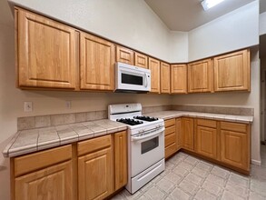 779 Elkhorn Way in Fallon, NV - Building Photo - Building Photo