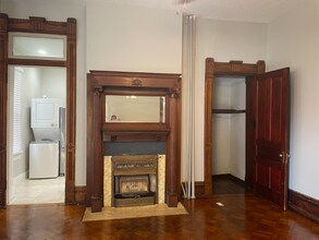 65 Smith Pl in Columbus, OH - Building Photo - Building Photo