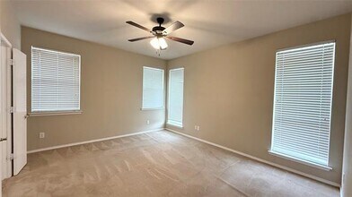 9904 Blue Bell Dr in Fort Worth, TX - Building Photo - Building Photo