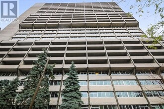 500 Laurier Ave W in Ottawa, ON - Building Photo - Building Photo