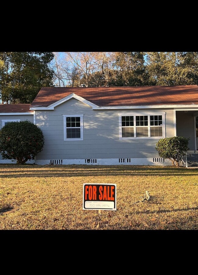property at 511 Avondale Ct