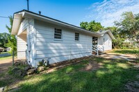 2405 34th Ave in Northport, AL - Building Photo - Building Photo