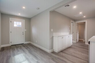 3266 Eureka Pl in Carlsbad, CA - Building Photo - Building Photo
