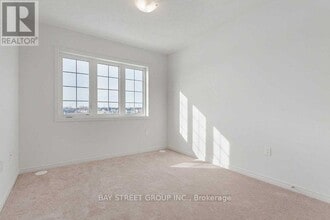 2378 Chevron Prince Path in Oshawa, ON - Building Photo - Building Photo