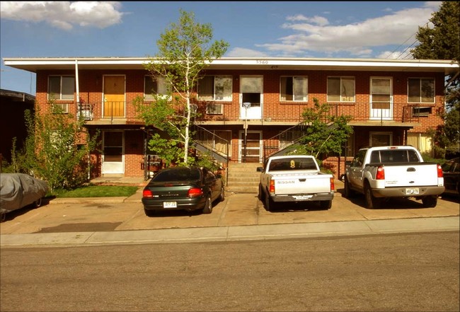 5560 S Sherman St in Littleton, CO - Building Photo - Building Photo