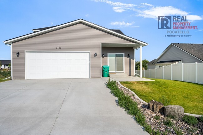 6135 Beacon Ln in Chubbuck, ID - Building Photo - Building Photo