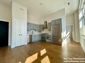50 Hichborn St in Boston, MA - Building Photo - Building Photo