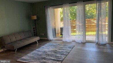 10133 Prince Pl in Largo, MD - Building Photo - Building Photo