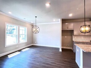 339 Lincoln St in Woodstock, GA - Building Photo - Building Photo