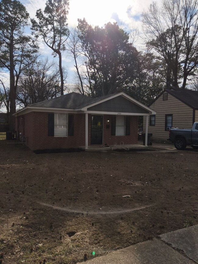 property at 2583 Malone Ave