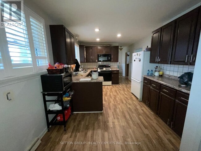 property at 415 Mt Pleasant Rd