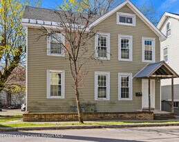 51 Gifford Ave in Poughkeepsie, NY - Building Photo