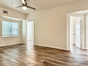 911 W 22nd St in Austin, TX - Building Photo - Building Photo