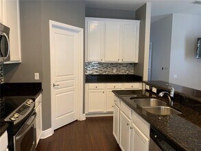 7751 Fairgrove Ave in Windermere, FL - Building Photo - Building Photo