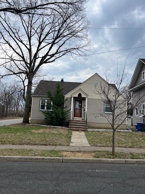 property at 1 Courrier Pl