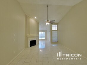 3209 Roddy Dr in Fort Worth, TX - Building Photo - Building Photo