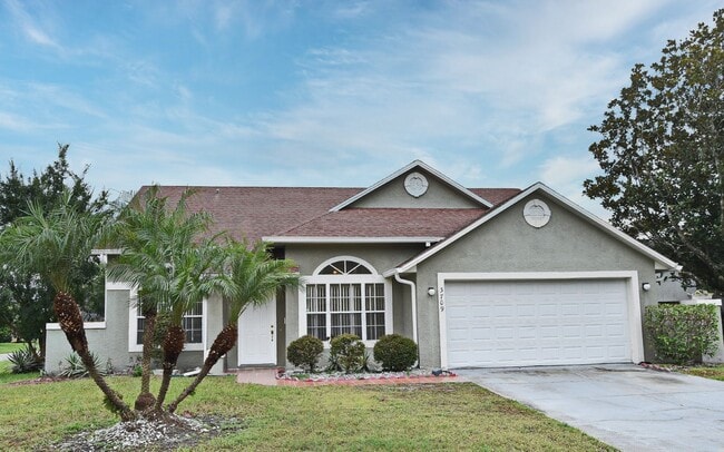 3709 Running Water Dr in Orlando, FL - Building Photo - Building Photo