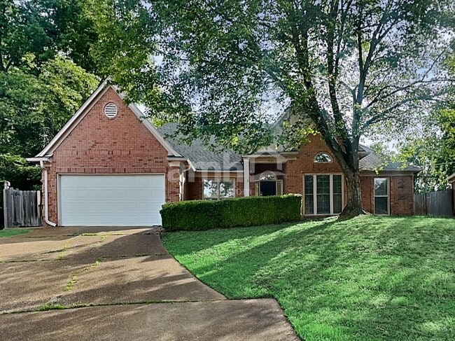 1764 Meadow River Cv