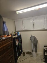 62-95 Wetherole St, Unit 1 in Queens, NY - Foto de edificio - Building Photo