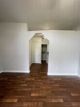 1108 W McCarty Ln in San Marcos, TX - Building Photo - Building Photo