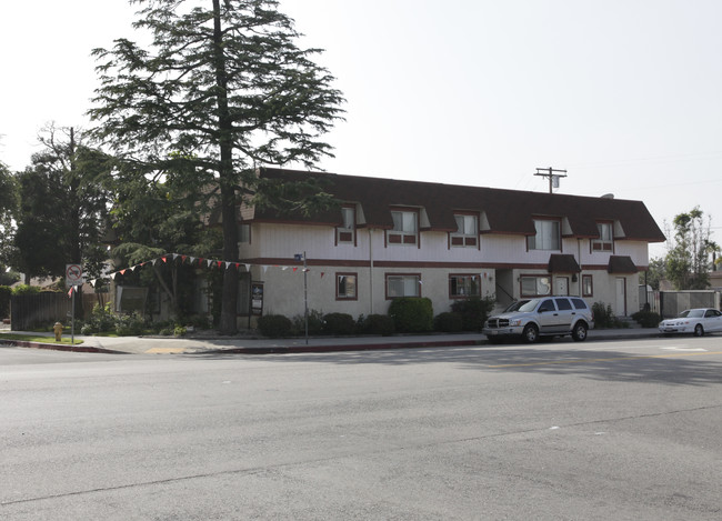 11356 Erwin St in North Hollywood, CA - Foto de edificio - Building Photo