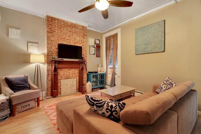 property at 1216 Washington St