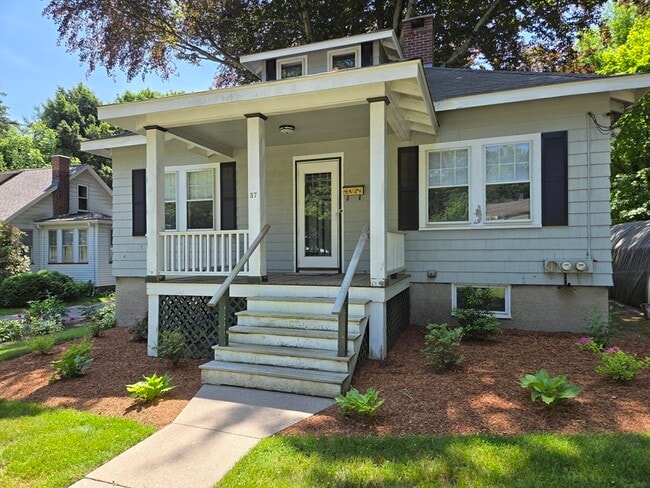 property at 37 High St