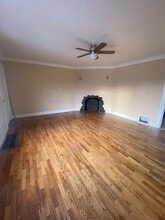 205 S 10th Ave in Yakima, WA - Building Photo - Building Photo