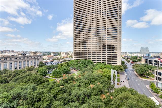 411 W 7th St in Fort Worth, TX - Building Photo