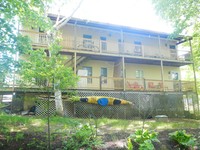 Old Grange Hall in Wilmington, VT - Foto de edificio - Building Photo