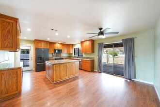 1465 Barnett Rd in Ramona, CA - Building Photo - Building Photo