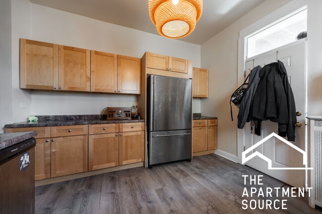 3109 W Augusta Blvd in Chicago, IL - Foto de edificio - Building Photo