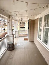 2023 E Beverly Rd in Shorewood, WI - Building Photo - Building Photo