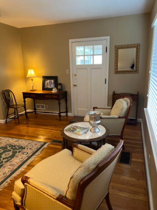 property at 2422 Jackson Ave