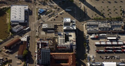 1401 Imperial Ave in San Diego, CA - Foto de edificio - Building Photo