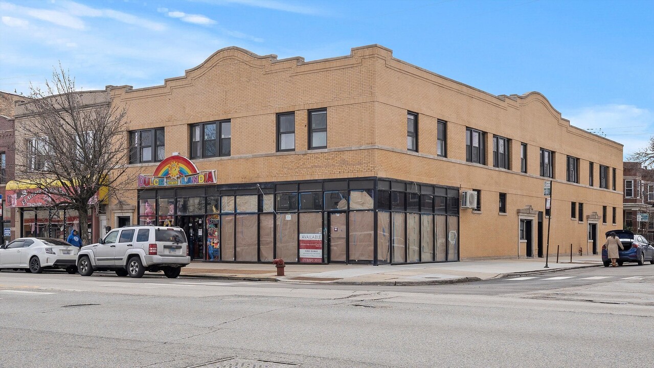 2353 N Springfield Ave in Chicago, IL - Building Photo