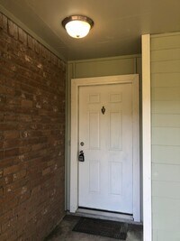 5710 Easthampton Dr, Unit c photo'