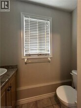 294 Zeller Dr in Kitchener, ON - Building Photo - Building Photo