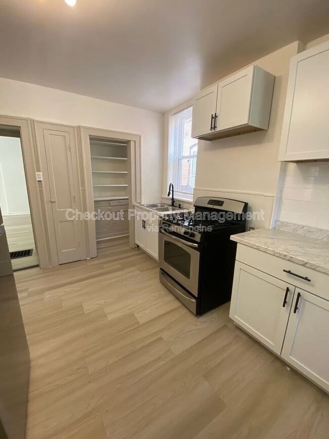 property at 6436 Idaho Ave