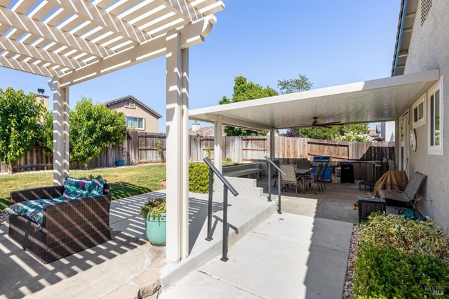 937 Pearwood Ct in Vacaville, CA - Building Photo - Building Photo
