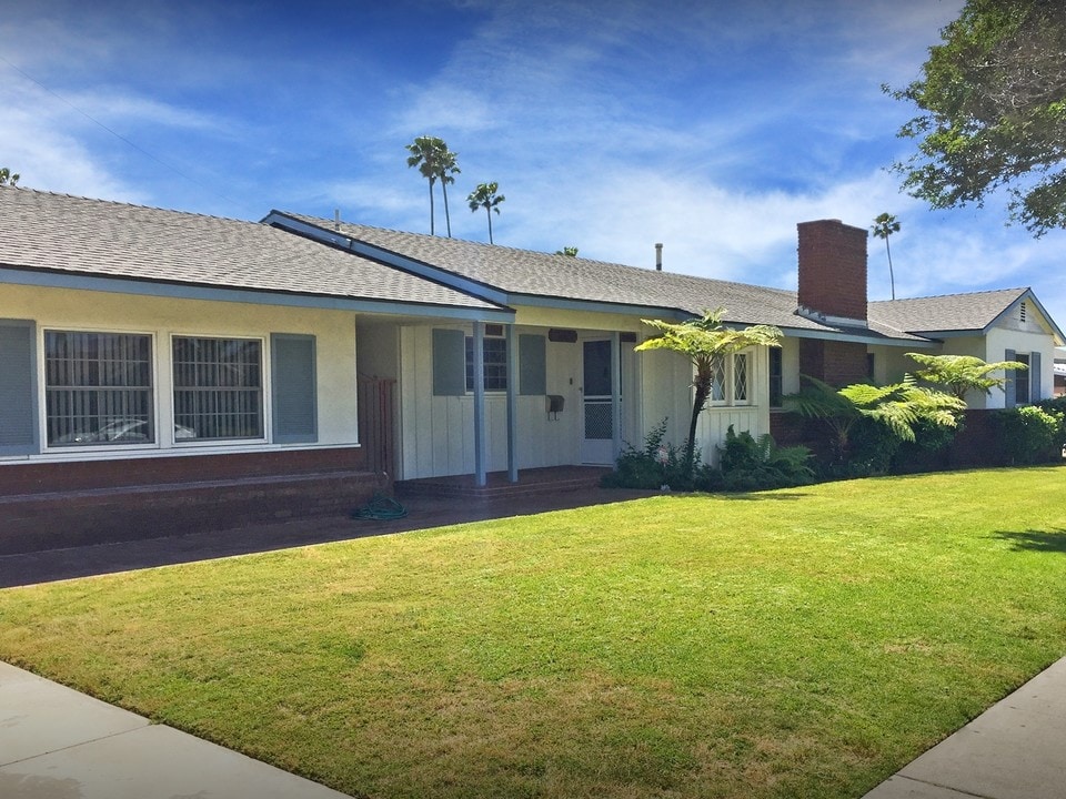 12232 Trask Ave in Garden Grove, CA - Building Photo
