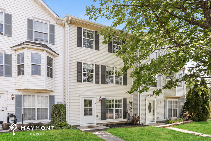 3 Holly Leaf Ct in Middle River, MD - Building Photo