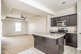 228 Bald Eagles Cir in Mount Washington, KY - Building Photo - Building Photo